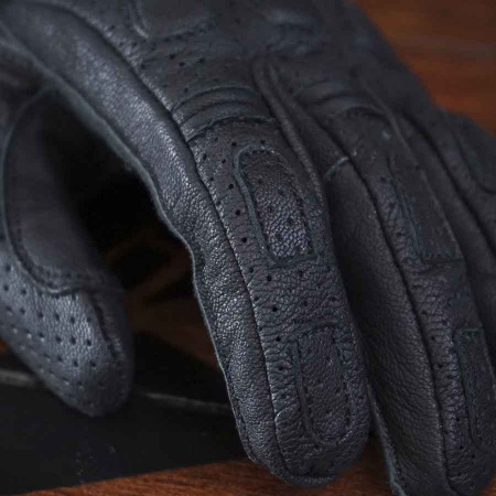 By City Перчатки PILOT black