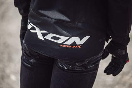IXON Куртка Ionix black\white